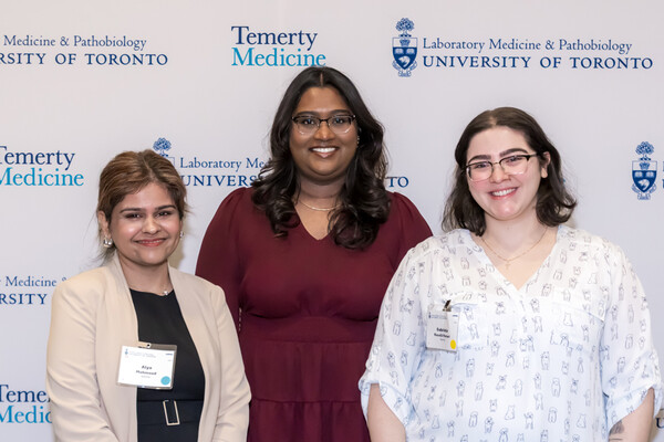 From left to right: Alya Mohmood, Aflyn Amaleethan, Gabriela Roselli Ferrari